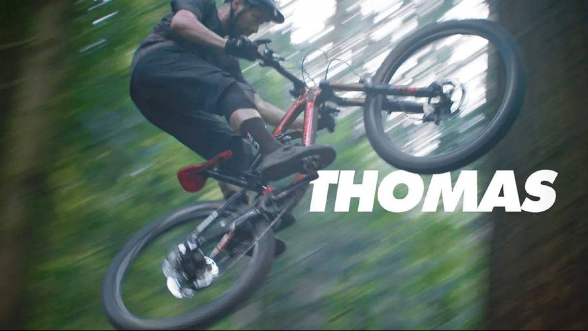 Watch: Thomas Vanderham Blasting Blues