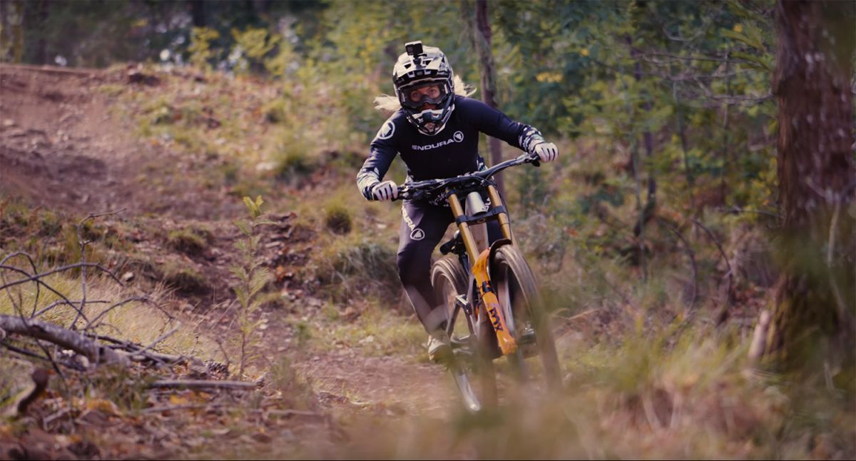 Video: Mikayla Parton - Road to the Worlds