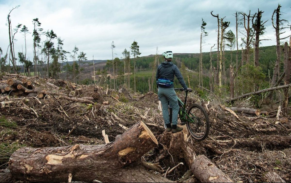Watch: Rebuilding the Damaged Trails of the United Kingdom