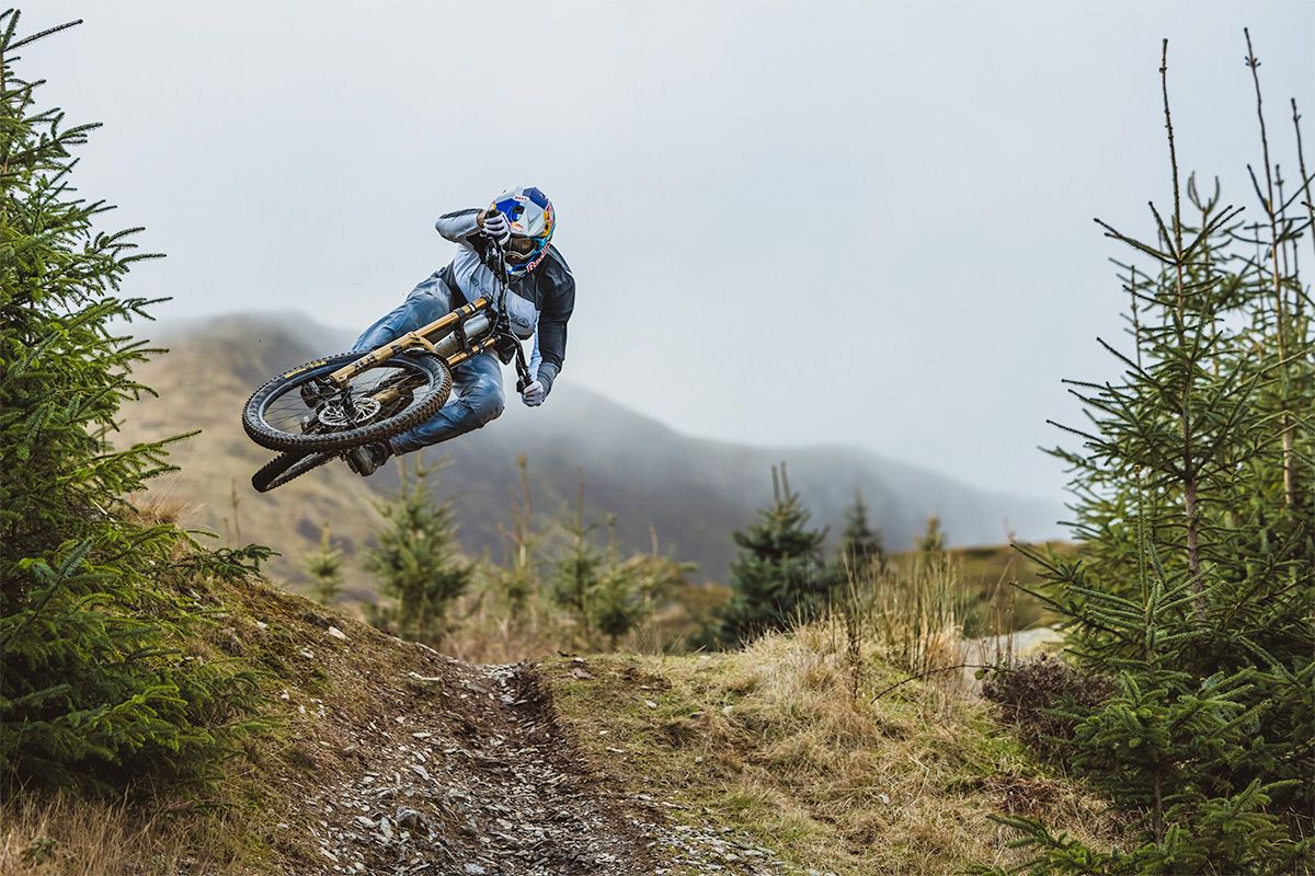 Watch: Dan and Gee Atherton test the S.200 on home soil