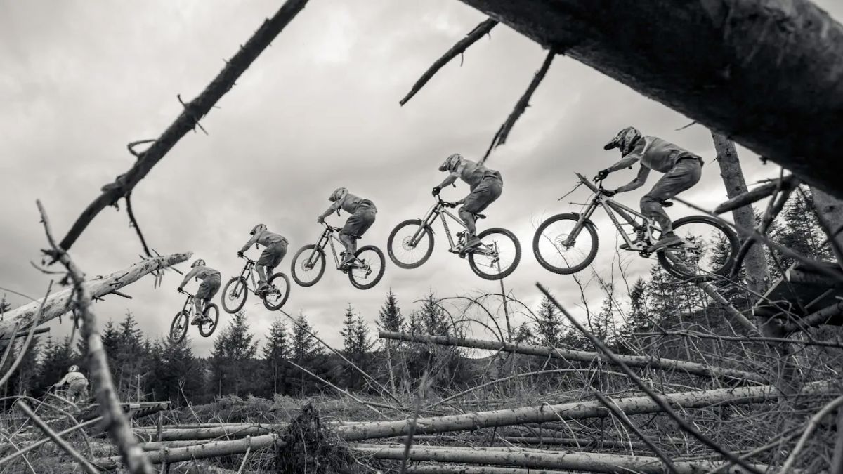 Video: Windfell - Built from the Wreckage with Gee Atherton