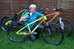 Chris Smith signs for Identiti Bikes!
