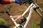 VIDEO: 2012 Specialized Status