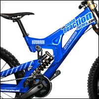 Chain Reaction Cycles Intense Racing Team - Second Image