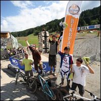 The Out of Bounds Weekend 2008: Pure freeride fun even though 26TRIX got cancelled 