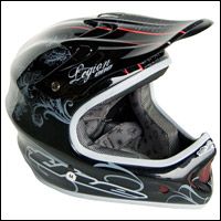 THE Announces UK Limited Edition Helmets - Second Image