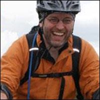 Off-road cycling in Lark Rise to Candleford country