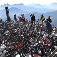 Guaranteed front row places at the Megavalanche