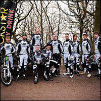 4Mountains / Fox / Zumbi World Team