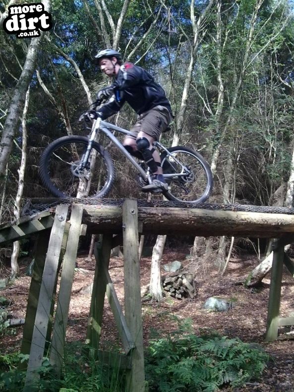 Warren Boulder Trail - Stainburn Forest