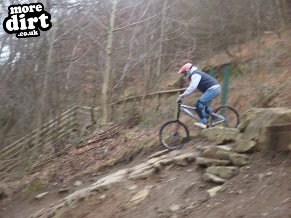 Y Mynydd Downhill - Cwmcarn