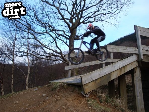 Y Mynydd Downhill - Cwmcarn
