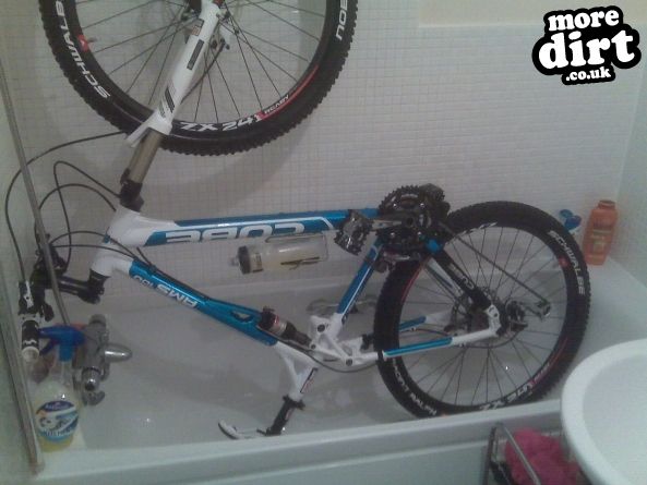 my cube takin a bath ;)