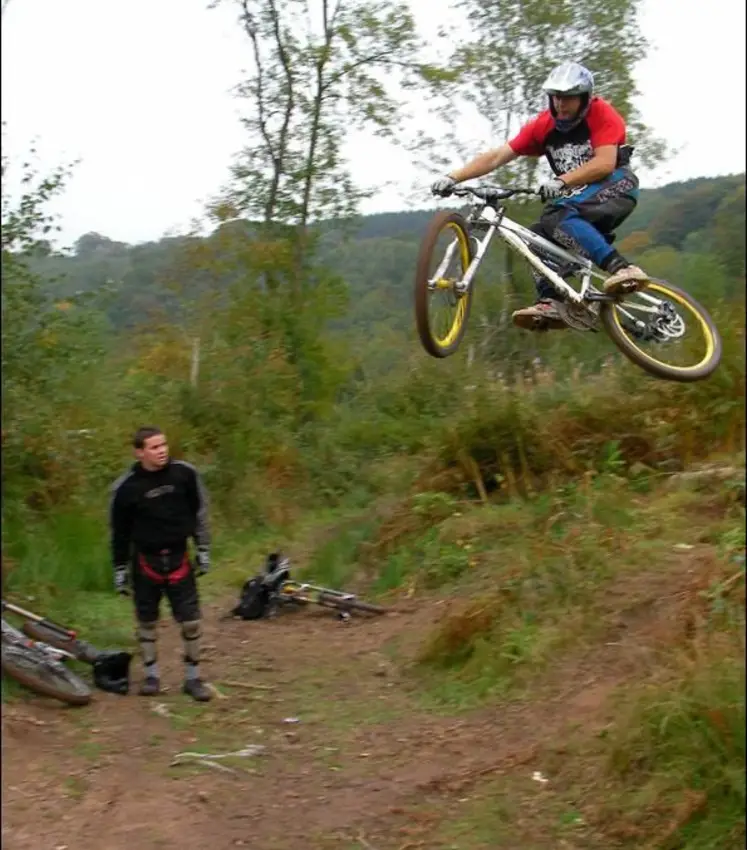 Whip on road gap, wentwood downhill