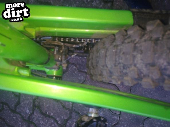 picture showing the mud clearance distance between