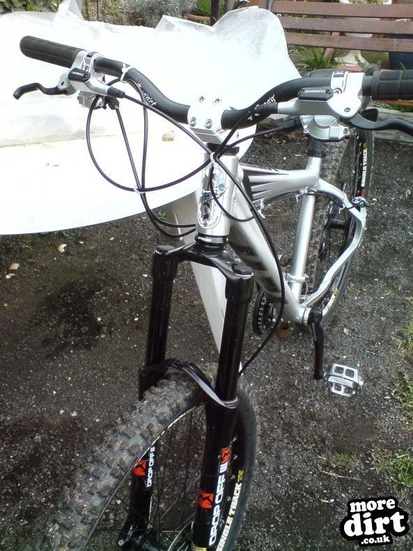 My Drop offs 3s, 150mm travel they are ok not bad 