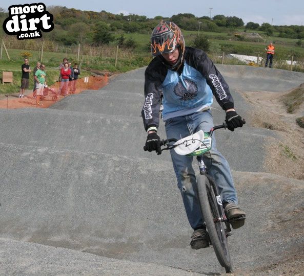 The Track - Portreath