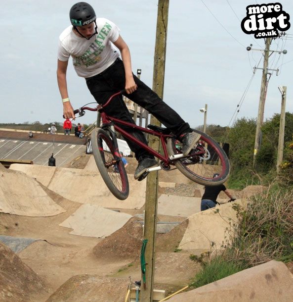 The Track - Portreath