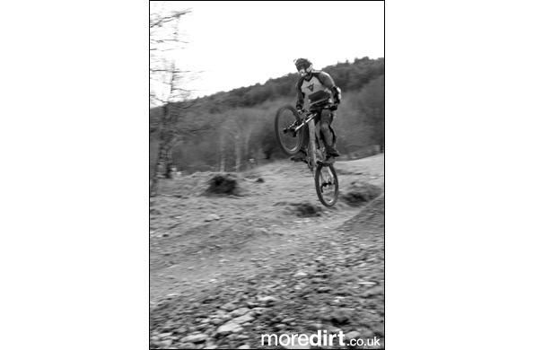 Y Mynydd Downhill - Cwmcarn