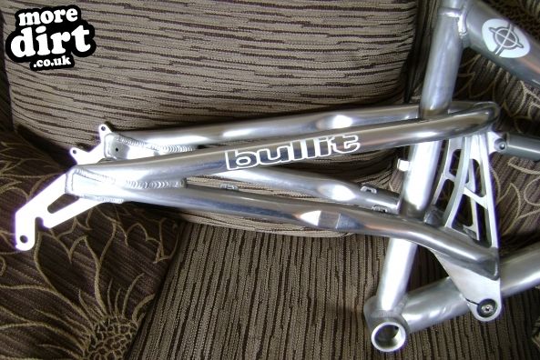 my new shiney buliit, decided to got with the poli