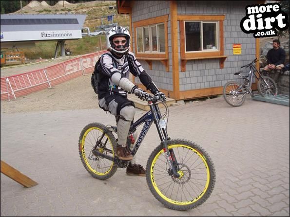 One of the coolest places on earth... great scene,