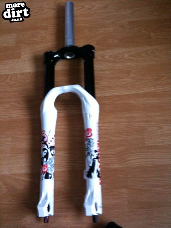 My Marzocchi 66 RCV ready to get sent away to be f