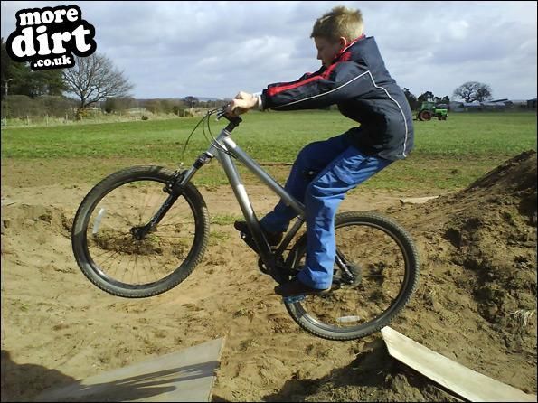 we made a jump at my friends dirt jumps and it was