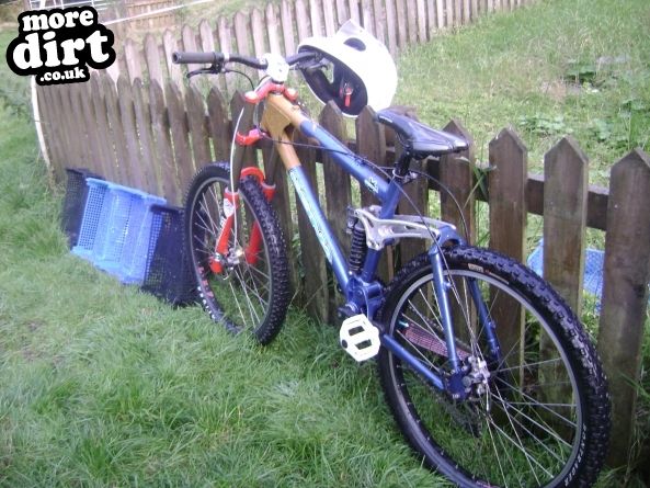 Raven Trail - Brechfa