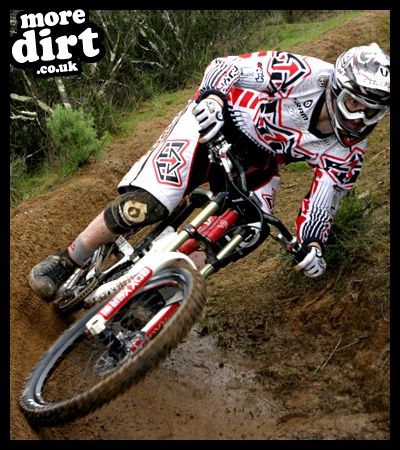 Elland Park Wood Trails