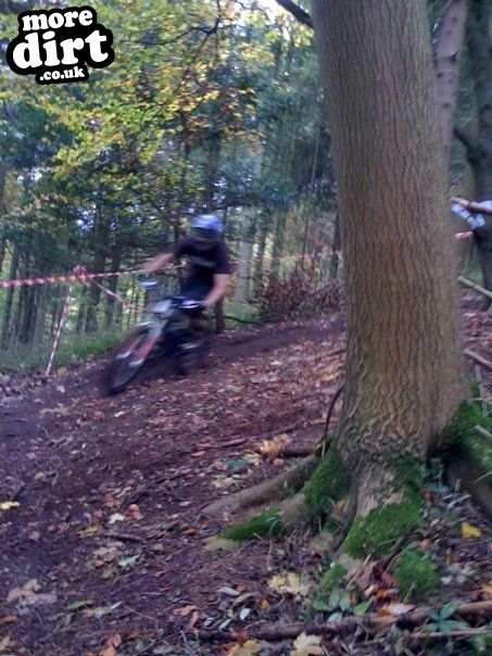 Root Canal DH Trail - Aston Hill