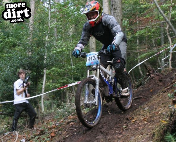 Kustom Bikes Winter Series 09 Round 1 - Avill Ball