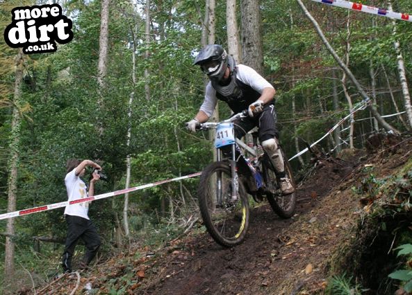 Kustom Bikes Winter Series 09 Round 1 - Avill Ball