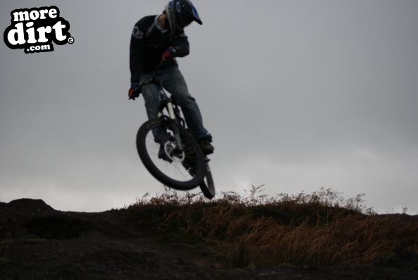 Superwol shreding up Carlton Jump spot