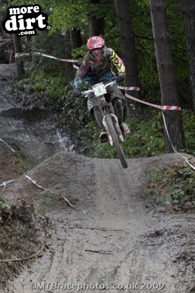 Danny Hart’s Descend Bike Park