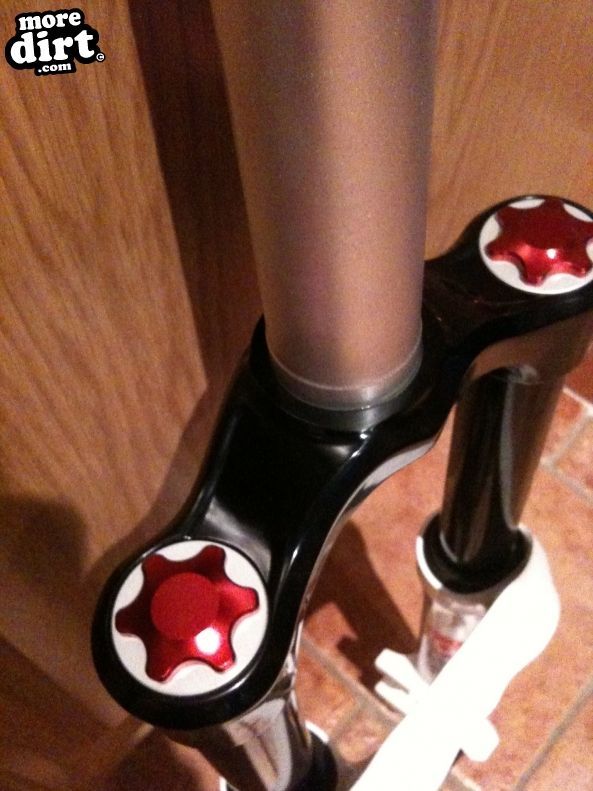 Marzocchi 66 RCV with brand new, unused uppers for