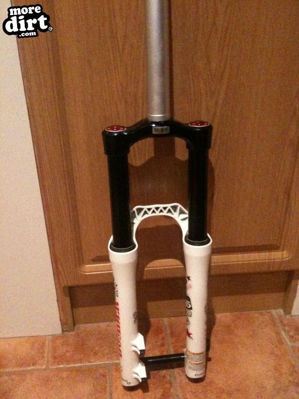 Marzocchi 66 RCV with brand new, unused uppers for