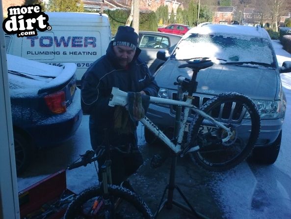 fitting Chris King headset in January snow