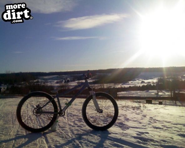 my bike having a lil photo shoot wit ma cell phone