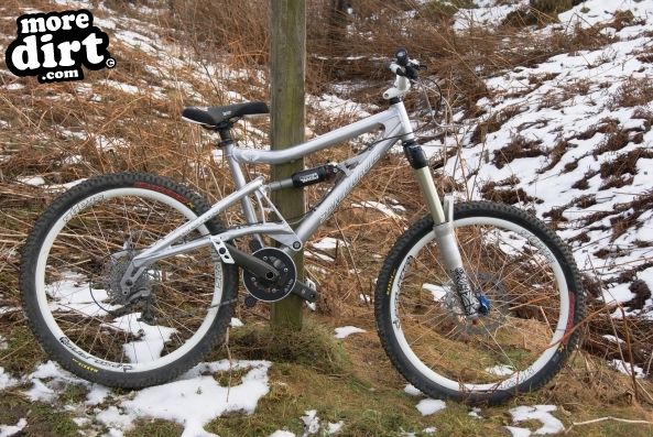 my new ride, just waiting for the new wheel build