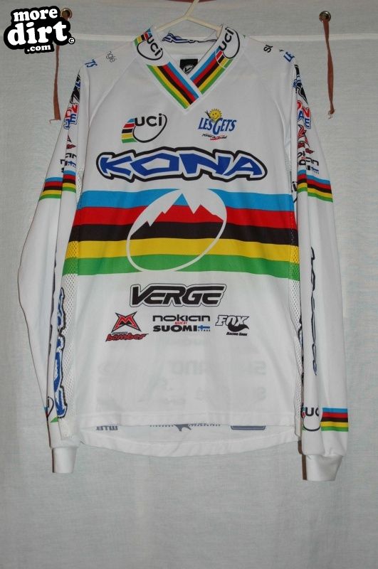 kona jersey