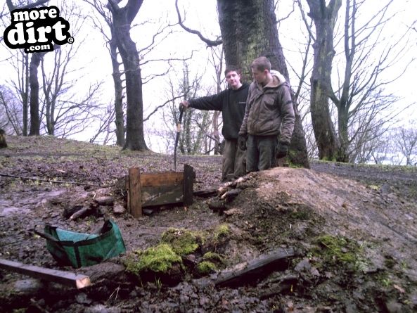 Elland Park Wood Mountain Bike Trails