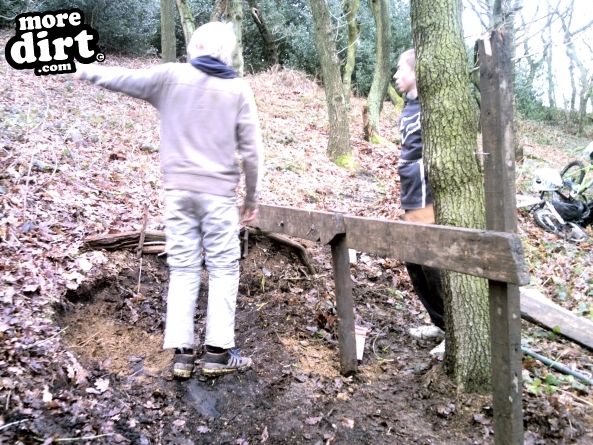 Elland Park Wood Mountain Bike Trails