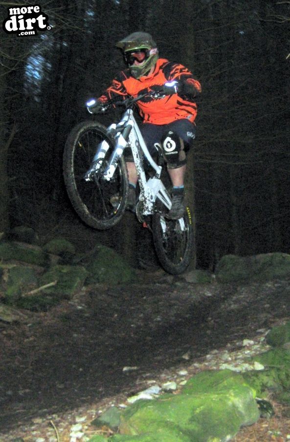 Warren Boulder Trail - Stainburn Forest