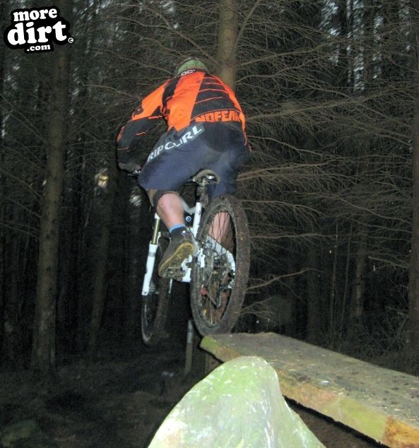 Warren Boulder Trail - Stainburn Forest