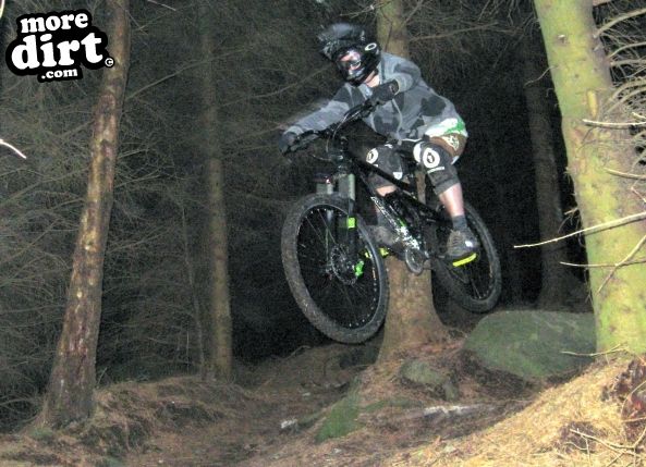 Warren Boulder Trail - Stainburn Forest