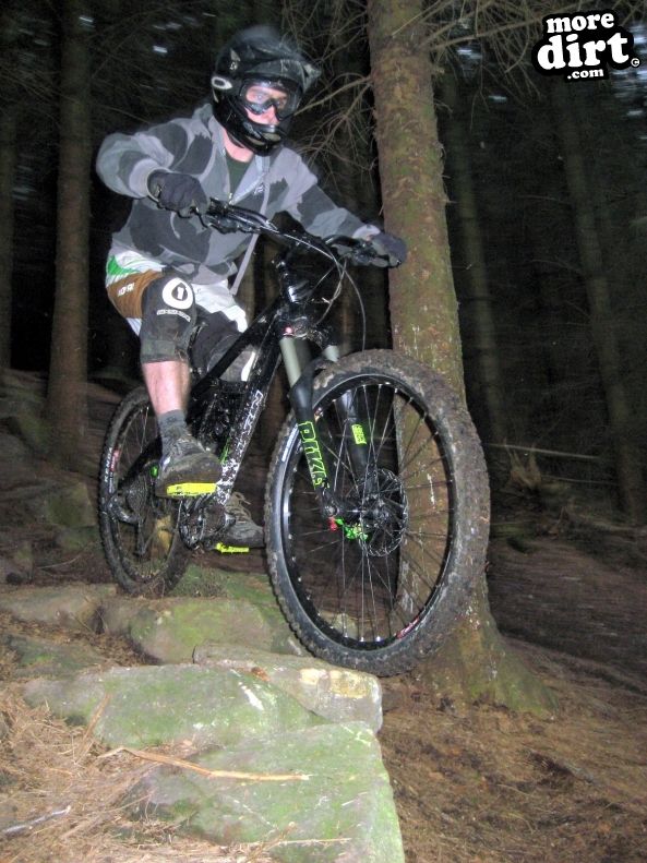 Warren Boulder Trail - Stainburn Forest