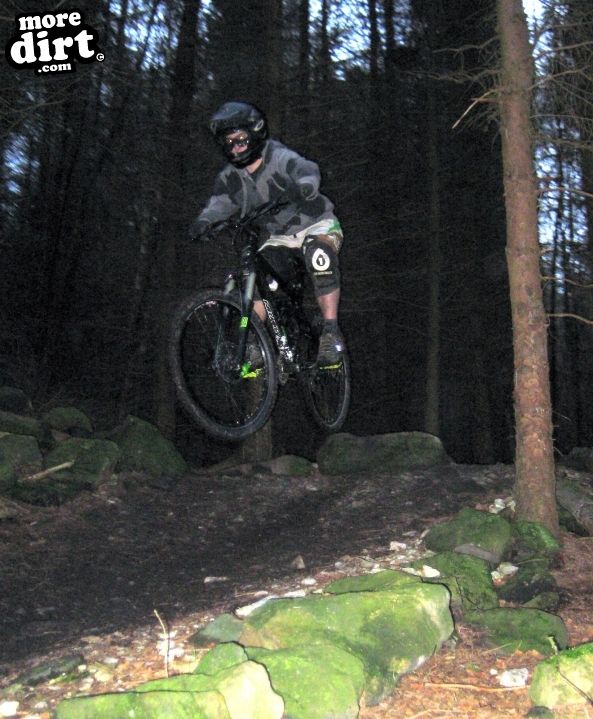 Warren Boulder Trail - Stainburn Forest