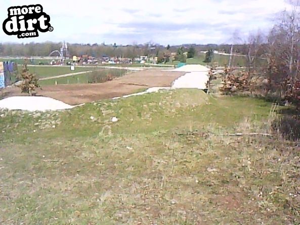 Rushcliffe Country Park 4X Track