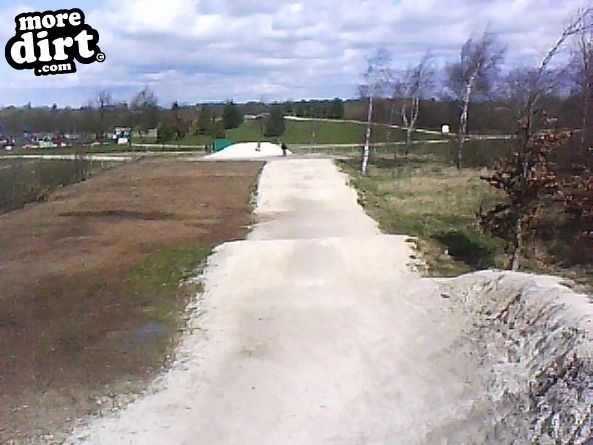 Rushcliffe Country Park 4X Track