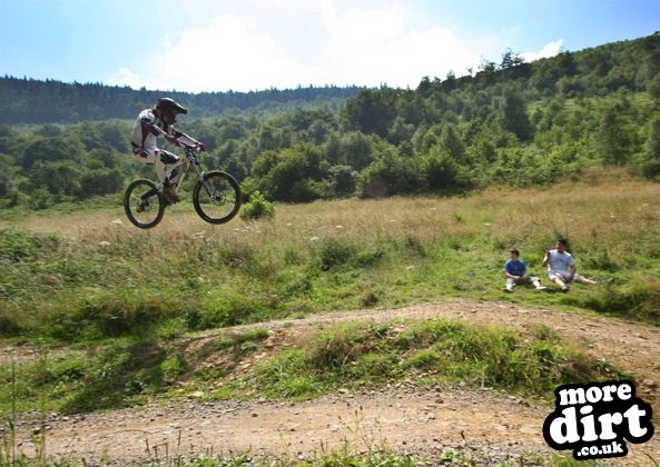Y Mynydd Downhill - Cwmcarn